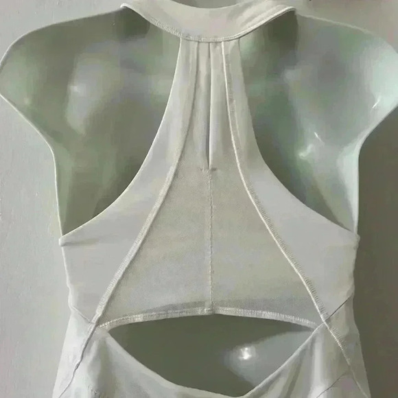 Lululemon womens top - Picture 2 of 7